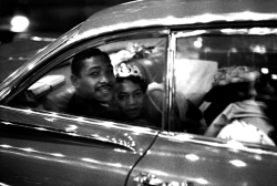 onlyoldphotography:  René Burri: Newlyweds on 42nd street, New