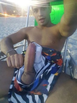 jaybear1612:Great cock to suck 