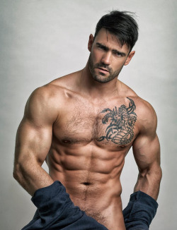 rapideyesmovement: Jess Vill by Salvador Pozo & Peter Versnel