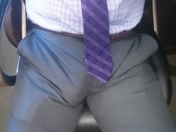 realmenbulges:  Great suit bulge