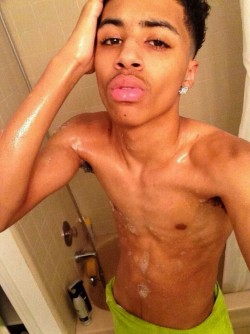 lamarworld:  Lucas Coly booty & bulge