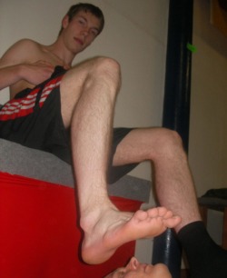 boys1feet:  #guy #feet #boy #foot #teen #boyfeet #boyfoot #worship