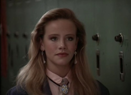 80sloove:   Rest in Peace Amanda Peterson :(