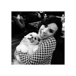 closertotheclouds:  Demi & Joe with Marnie the dog  ♥
