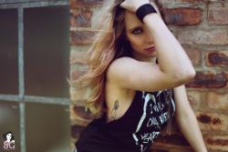 suicidegirls-southafrica:   Vassilis Suicide - So I Play So I