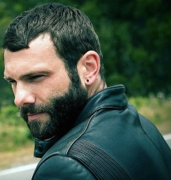 scruffy JIZZ monkey!