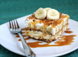 foodffs:  Caramel Banana Cream Tiramisu Really nice recipes.