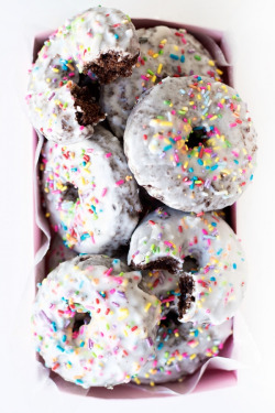 verticalfood:  Glazed Chocolate Cake Donuts