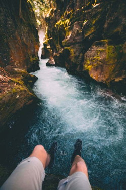 thelavishsociety:  Avalanche Gorge by Kyle Sipple | LVSH