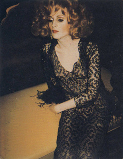 alihikaua:  Holly Woodlawn,  transgender actress and Warhol