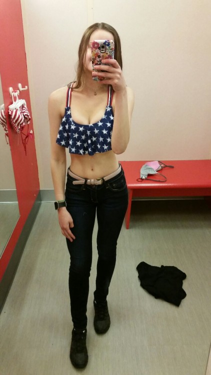 problematickayla:  When u love the USA and ur tits