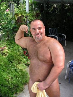 biversbear:  More in my Collection70000 Pic Archive  300 Videos