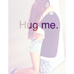 locura-personalizada21:  Hug me. 〰 en We Heart It - http://weheartit.com/entry/85534556
