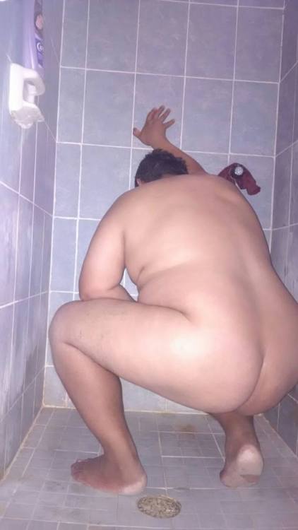 melayukegersangan:  malaynaughty:  nyummy  Wow 