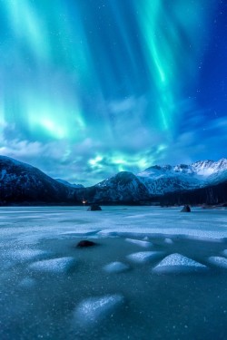 ponderation:  Aurora on Ice by JensJa  February 2014, the first