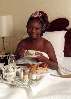 vsthepomegranate:  Nina Simone photographed   by Michel Gangne, 1988.