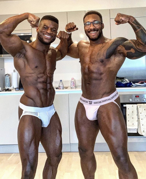 charlibal:  Left or Right???