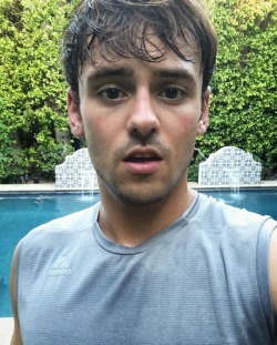 mrtomdaley: More workouts coming soon 💪   (That typo tho 😂