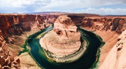 foxesandfeathers:  Horse Shoe Bend, Colorado River