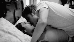 What's Your Kissing Style ?