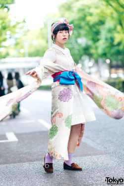 tokyo-fashion:  Japanese fashion student Lisa on the street in