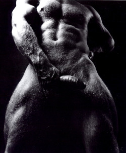 theultimatemen:  Follow ULTIMATE MEN! Companion blog: http://theultimatemen.tumblr.com