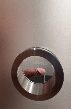 my-veiny-wiener:  Stop spying through the keyhole YOU PERV