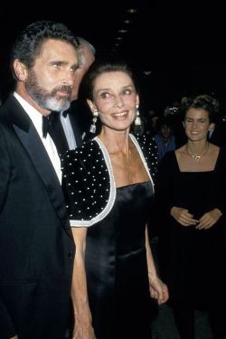   1987 Audrey Hepburn  