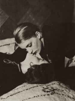 sapphonaturally: ‘Helen and a friend.’ Man Ray, 1930