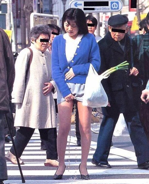 urinal-obsession:  Nice…in a busy crosswalk. 