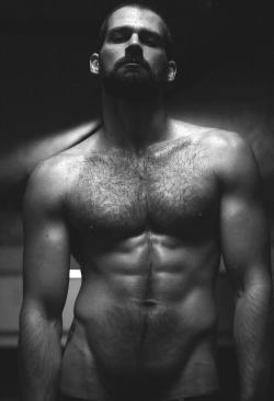 hairygingerman:  b&w dream