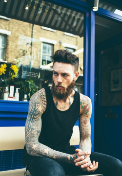 asifthisisme:  Billy Huxley IG : @billyhuxley