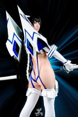 cosplayfanatics:  Satsuki Kiryuin by AEimAginE 