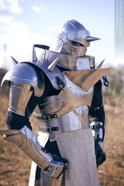 badger-shenanigans:  chianya:  Alphonse Elric cosplay. Alphonse