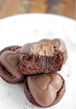 fullcravings:  Peanut Butter Cup Brownies