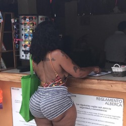 thequeencherokeedass:  CHEEKS 🇲🇽🇲🇽🇲🇽Connectpal.com/darealcherokeedass