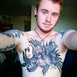 accio-aj:  Chest piece is finished! So incredibly happy with