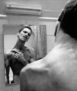 hudsonsbluff:  the machinist christian bale lost 63 lb for the