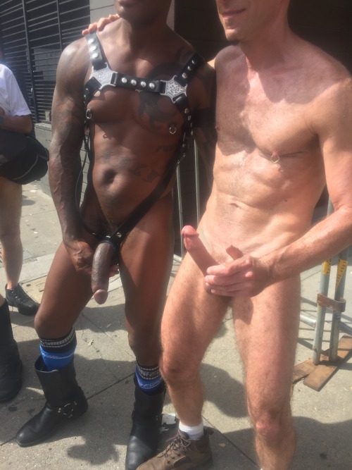 punk–nine:  folsom street fair 2015 http://punkâ€“nine.tumblr.com/   HOT punknine, so is your buddy