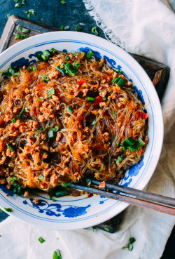 craving-nomz:  Ma Yi Shang Shu - Spicy Glass Noodles