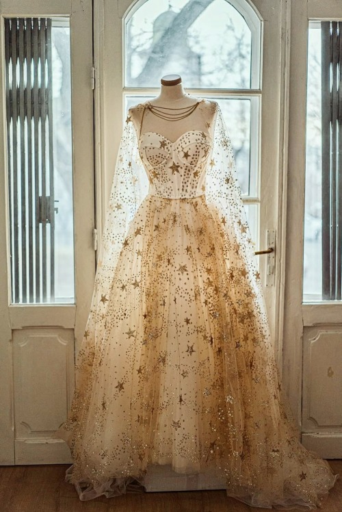 lacetulle:Chotronette | Sugar and Stars Dress