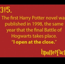 harrypotterpotterhead:  😱 J.K. Rowling is awesome!  WHAT THE