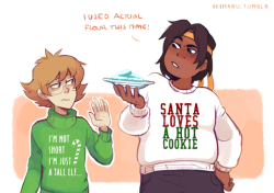 ikimaru:same holiday tradition, different fandom B)