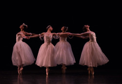 andantegrazioso: Boston Ballet in Leonid Yakobson’s pas de