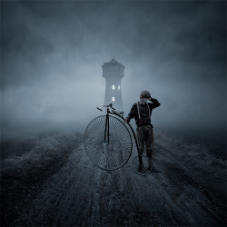helycharlotte:  By Leszek Bujnowski 