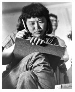 i-love-art:    RUTH ASAWA  (JAPÓN 1926 – SAN FRANCISCO 2013)