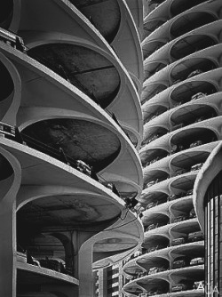 ARCHITECTURE ÜBER ALLES