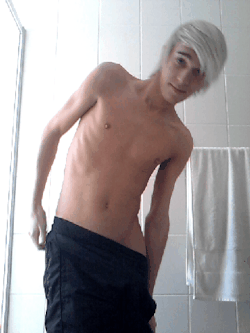 ariesgreen:  Come over after school, I have a huge surprise for