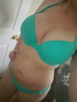 jacktomywife:  New bathing suit for vacation but lets be honestâ€¦â€¦.i