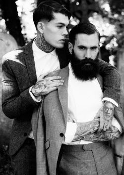 yourstyle-men:  maninpink:  Stephen James & Ricki Hall by